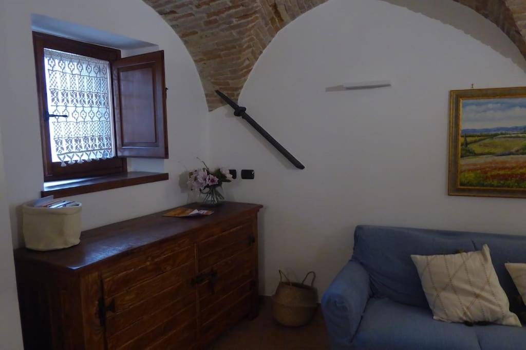 La Cantina Dei Cappuccini Spello Exterior foto